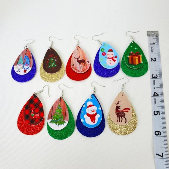 Holiday Sparkly Christmas Raindeer Lightweight Earrings - Picture 3 of 3